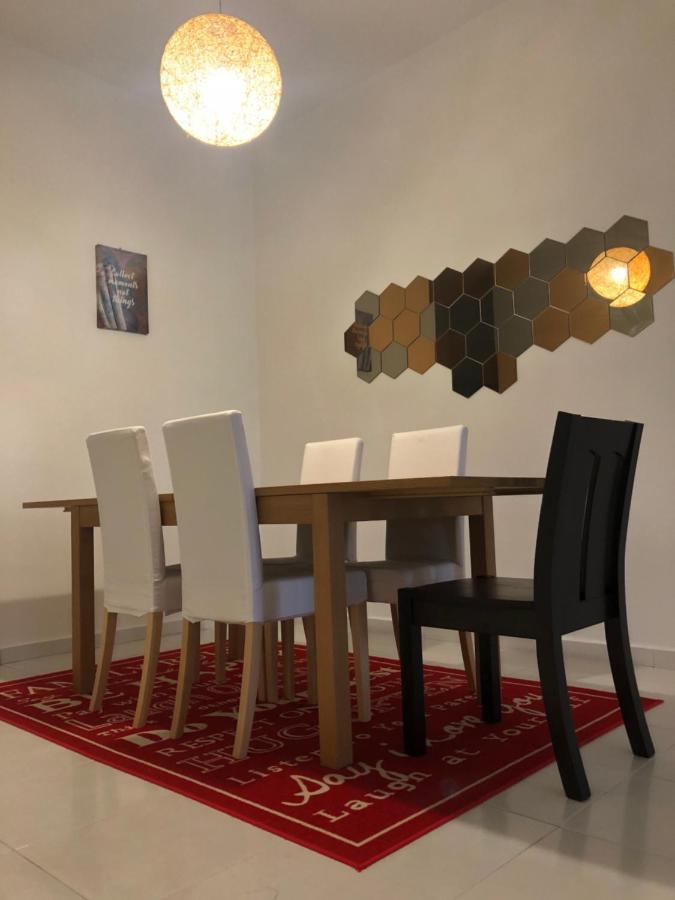 Evergreen 1 Homestay Kuantan Bagian luar foto
